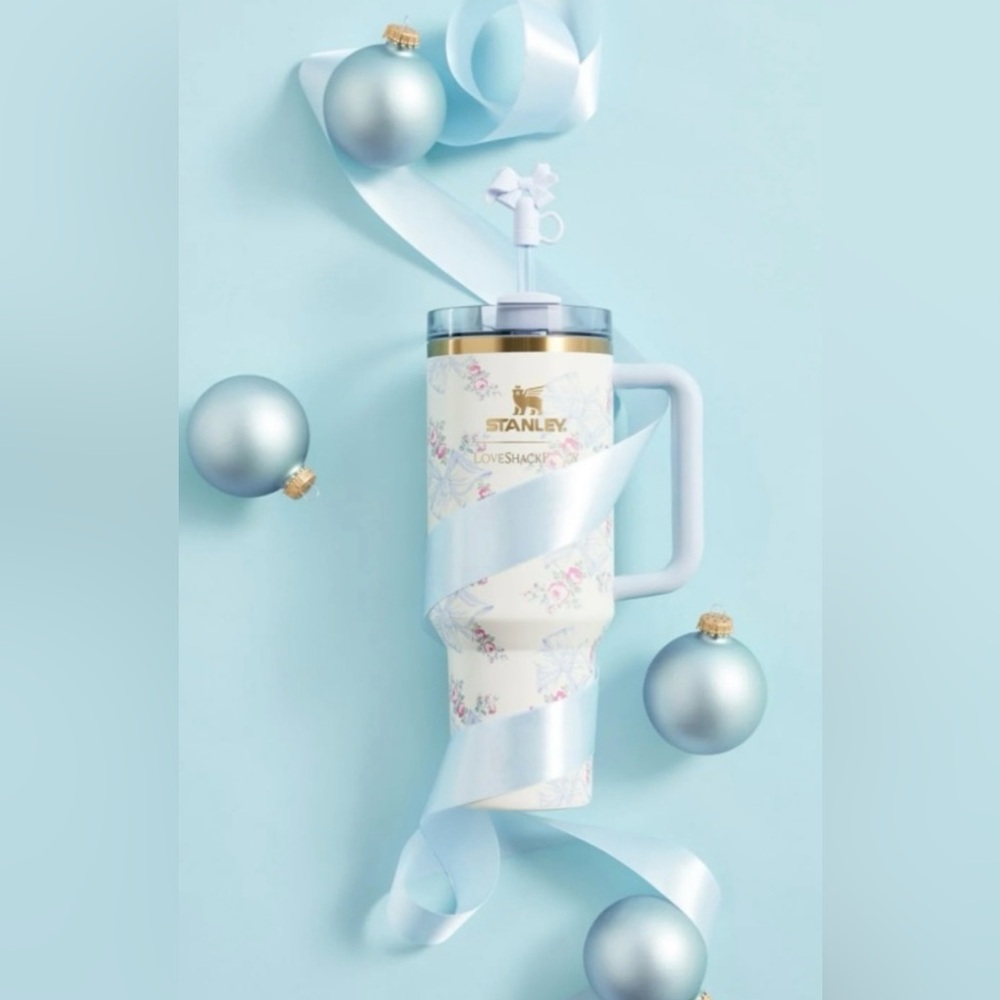 Stanley x LoveShack Fancy Holiday Quencher 40oz